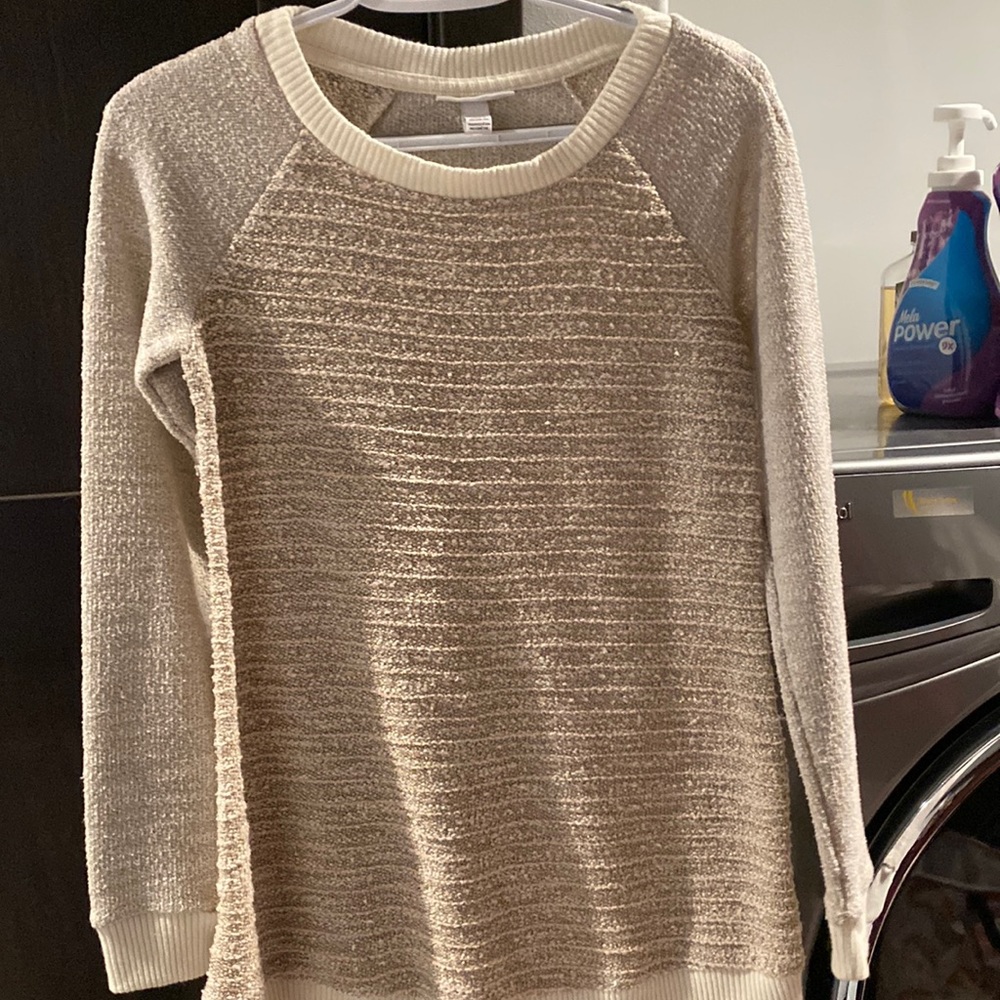 Liz Lange maternity sweater